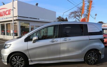 Honda Freed I, 2016 год, 925 000 рублей, 8 фотография