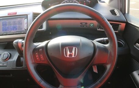 Honda Freed I, 2016 год, 925 000 рублей, 12 фотография