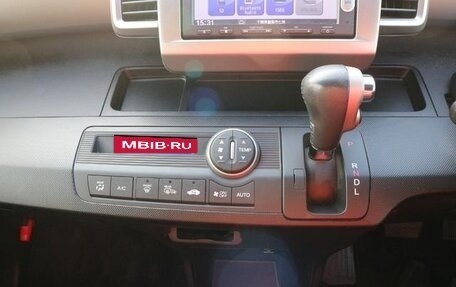 Honda Freed I, 2016 год, 925 000 рублей, 14 фотография