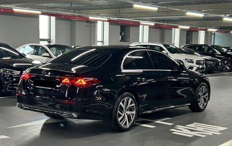 Mercedes-Benz E-Класс, 2024 год, 6 740 000 рублей, 4 фотография