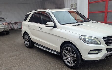 Mercedes-Benz M-Класс, 2012 год, 2 150 000 рублей, 2 фотография