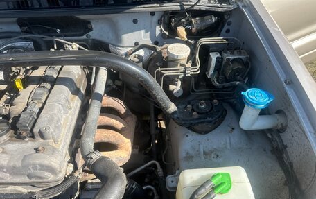 Suzuki Grand Vitara, 2004 год, 595 000 рублей, 28 фотография