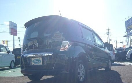 Honda Freed I, 2016 год, 950 000 рублей, 6 фотография