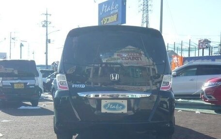 Honda Freed I, 2016 год, 950 000 рублей, 5 фотография