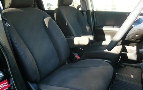 Honda Freed I, 2016 год, 950 000 рублей, 18 фотография