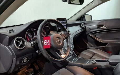 Mercedes-Benz CLA, 2018 год, 1 775 000 рублей, 15 фотография