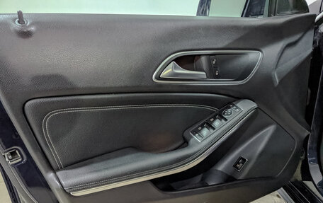 Mercedes-Benz CLA, 2018 год, 1 775 000 рублей, 19 фотография