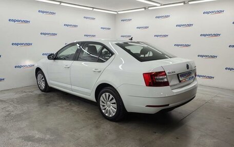 Skoda Octavia, 2020 год, 2 035 000 рублей, 4 фотография