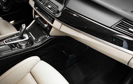 BMW 5 серия, 2016 год, 2 680 000 рублей, 29 фотография