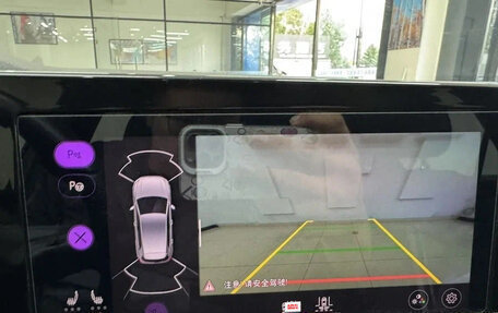 Volkswagen Golf VIII, 2022 год, 2 200 000 рублей, 11 фотография