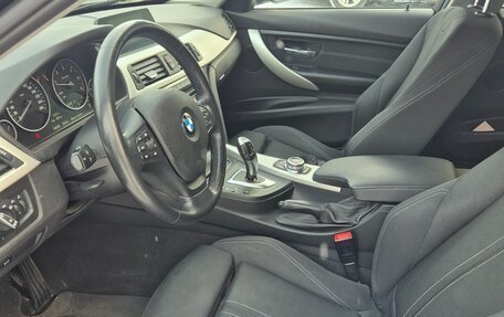 BMW 3 серия, 2018 год, 2 250 000 рублей, 21 фотография