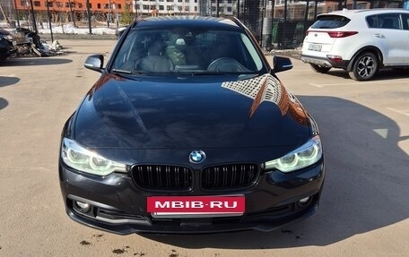 BMW 3 серия, 2018 год, 2 250 000 рублей, 11 фотография