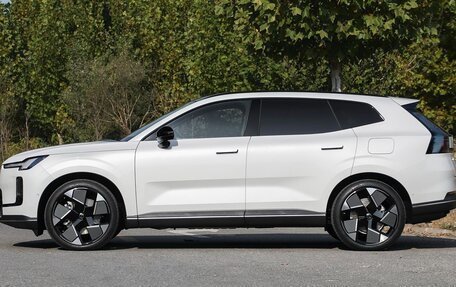 Volvo XC70, 2026 год, 6 450 000 рублей, 9 фотография