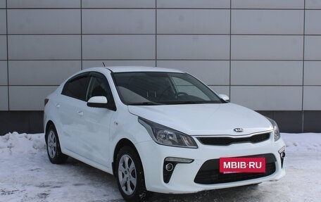 KIA Rio IV, 2018 год, 1 349 000 рублей, 3 фотография