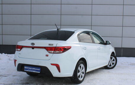 KIA Rio IV, 2018 год, 1 349 000 рублей, 6 фотография