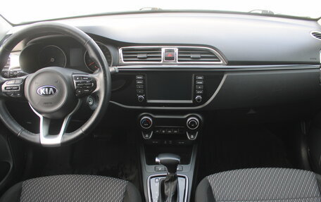 KIA Rio IV, 2018 год, 1 349 000 рублей, 9 фотография