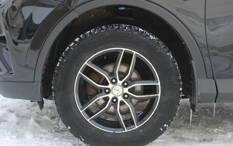 Toyota RAV4, 2017 год, 2 135 000 рублей, 13 фотография