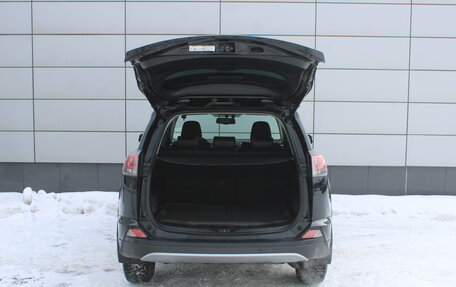 Toyota RAV4, 2017 год, 2 135 000 рублей, 12 фотография