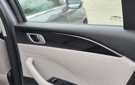 Geely Emgrand, 2026 год, 1 990 000 рублей, 12 фотография