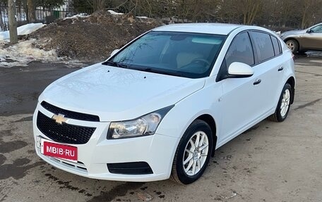 Chevrolet Cruze II, 2012 год, 645 000 рублей, 2 фотография