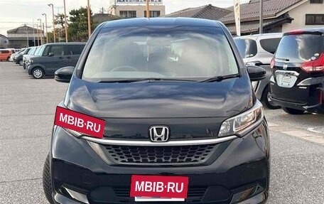 Honda Freed II, 2022 год, 1 390 000 рублей, 2 фотография