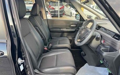 Honda Freed II, 2022 год, 1 390 000 рублей, 17 фотография