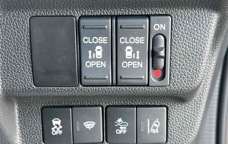 Honda Freed II, 2022 год, 1 390 000 рублей, 14 фотография