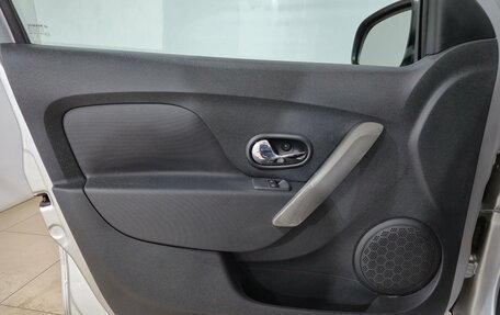 Renault Sandero II рестайлинг, 2020 год, 1 230 000 рублей, 7 фотография