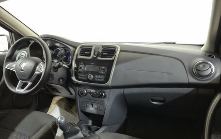 Renault Sandero II рестайлинг, 2020 год, 1 230 000 рублей, 13 фотография