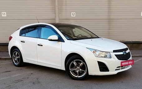 Chevrolet Cruze II, 2014 год, 799 000 рублей, 3 фотография