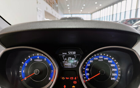 Hyundai Elantra V, 2015 год, 1 250 000 рублей, 13 фотография