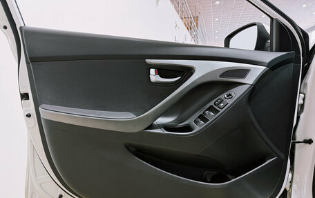 Hyundai Elantra V, 2015 год, 1 250 000 рублей, 26 фотография