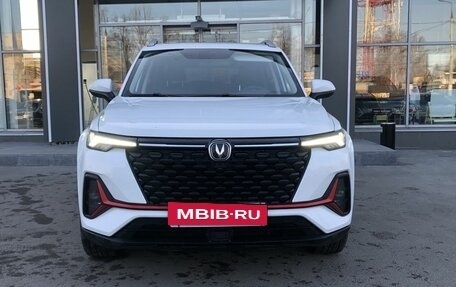 Changan CS35 Plus, 2023 год, 1 870 000 рублей, 2 фотография