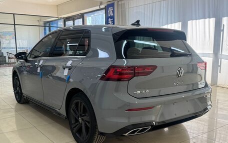 Volkswagen Golf VIII, 2022 год, 2 100 000 рублей, 6 фотография