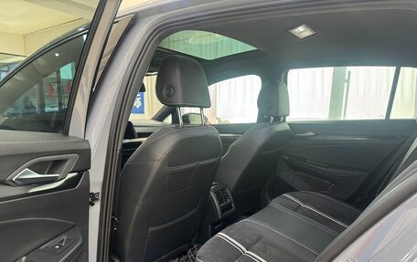 Volkswagen Golf VIII, 2022 год, 2 100 000 рублей, 19 фотография