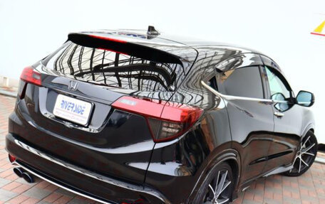 Honda Vezel, 2020 год, 1 690 000 рублей, 8 фотография