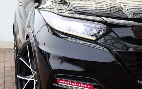 Honda Vezel, 2020 год, 1 690 000 рублей, 5 фотография