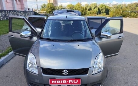 Suzuki Swift III, 2005 год, 455 000 рублей, 1 фотография