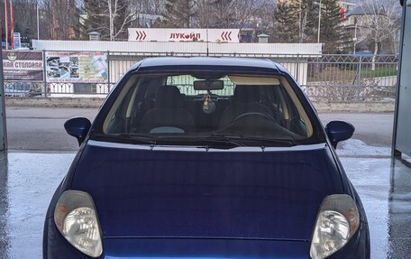 Fiat Punto III Punto Evo рестайлинг, 2006 год, 260 000 рублей, 1 фотография