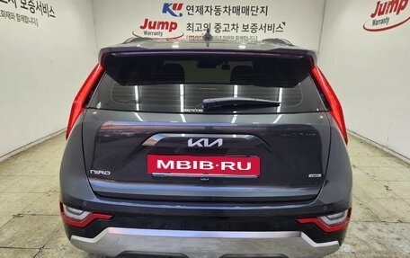 KIA Niro, 2023 год, 1 359 777 рублей, 3 фотография