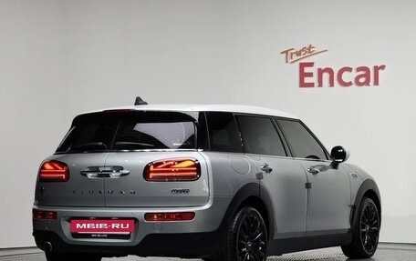 MINI Clubman, 2023 год, 2 120 000 рублей, 2 фотография