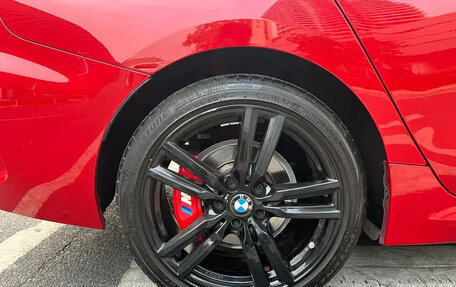 BMW 1 серия, 2022 год, 1 400 000 рублей, 10 фотография