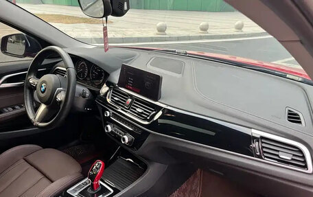 BMW 1 серия, 2022 год, 1 400 000 рублей, 21 фотография