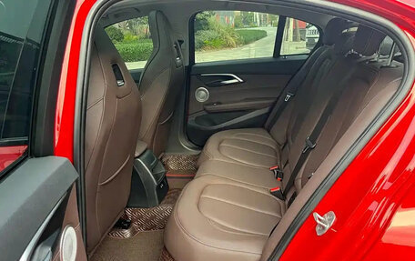 BMW 1 серия, 2022 год, 1 400 000 рублей, 18 фотография