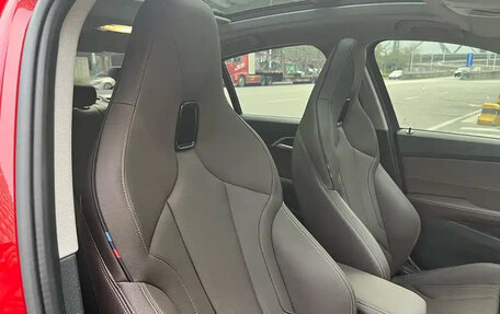 BMW 1 серия, 2022 год, 1 400 000 рублей, 22 фотография