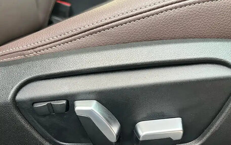 BMW 1 серия, 2022 год, 1 400 000 рублей, 23 фотография