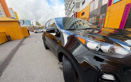 KIA Sportage IV рестайлинг, 2020 год, 2 250 000 рублей, 3 фотография