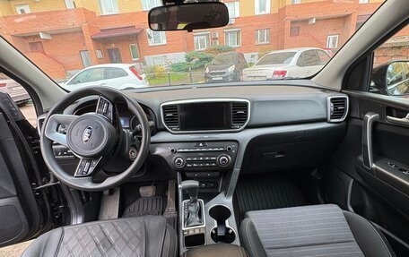 KIA Sportage IV рестайлинг, 2020 год, 2 250 000 рублей, 8 фотография