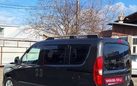 Fiat Doblo II рестайлинг, 2010 год, 1 100 000 рублей, 2 фотография