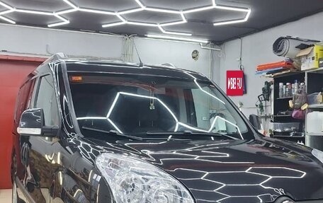 Fiat Doblo II рестайлинг, 2010 год, 1 100 000 рублей, 9 фотография